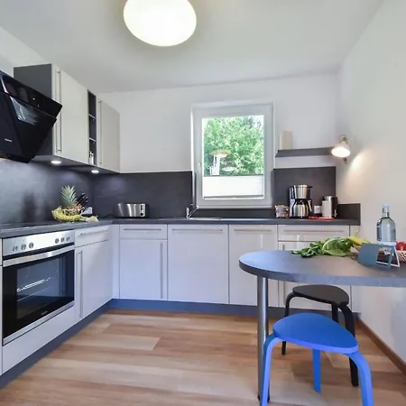 Usedom To Hus * Heringsdorf (Usedom)