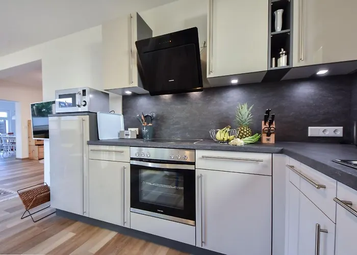 Usedom To Hus Apartman *